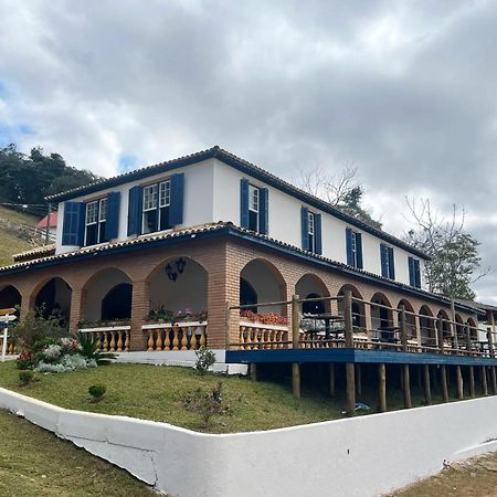 Fascinacao Cafe Hotel Cunha Eksteriør billede